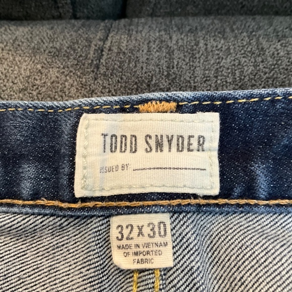 EUC Todd Snyder Straight Fit Dark Denim Jeans 32 x 30 - Picture 4 of 6